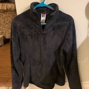 The North Face 1/4 zip fleece